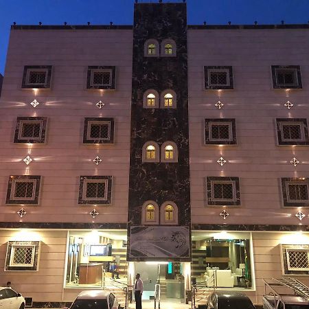 روح الأصيلة للشقق المخدومة Roh Alaseilah Serviced Apartments ターイフ エクステリア 写真