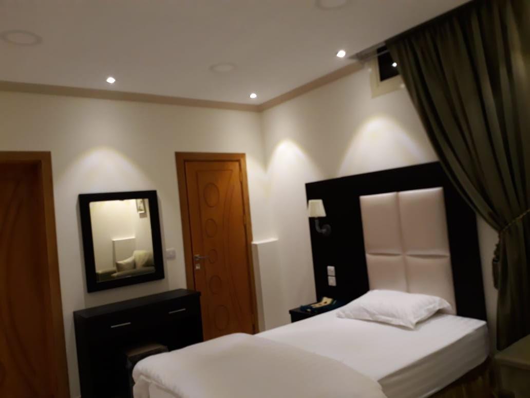 روح الأصيلة للشقق المخدومة Roh Alaseilah Serviced Apartments ターイフ エクステリア 写真
